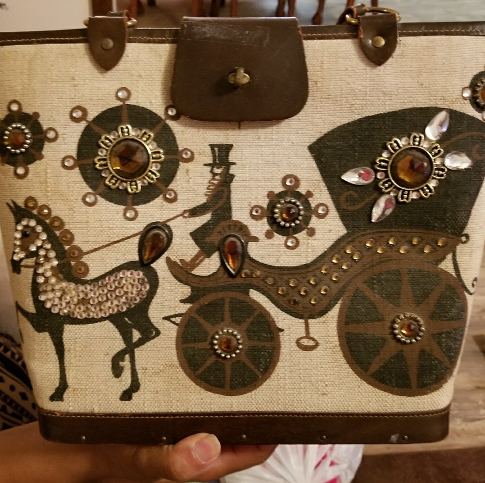 Collins purse